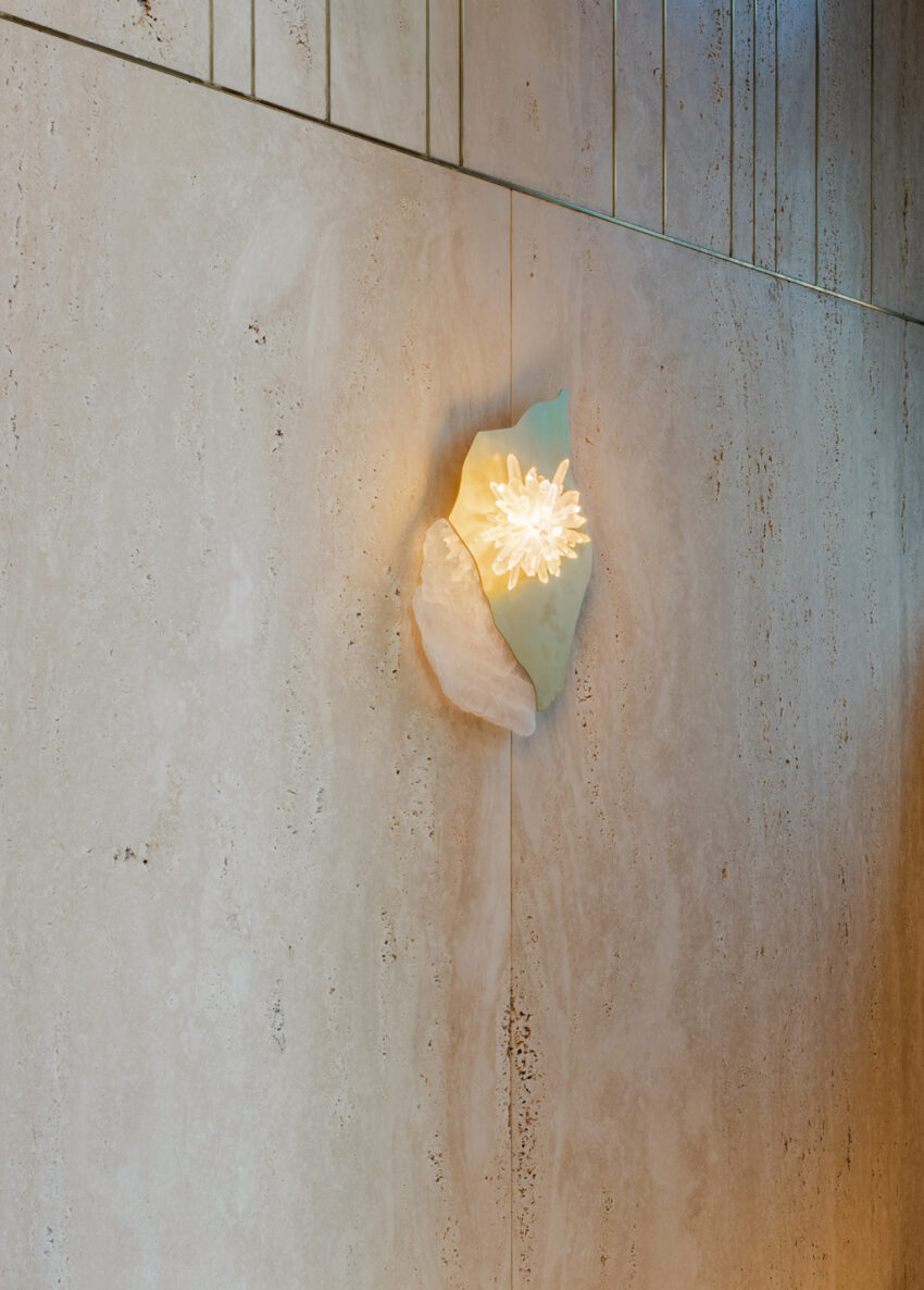 Sugar Bomb Single Sconce