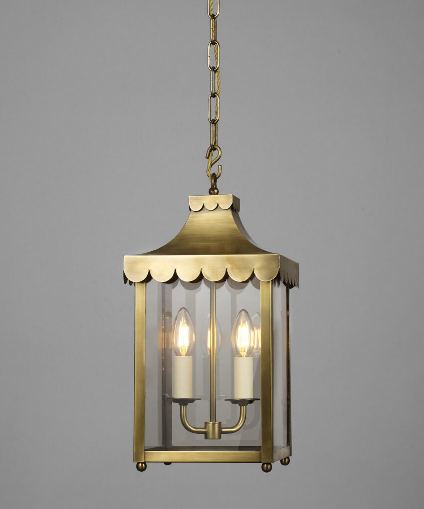Scallop Edge Hanging Lantern