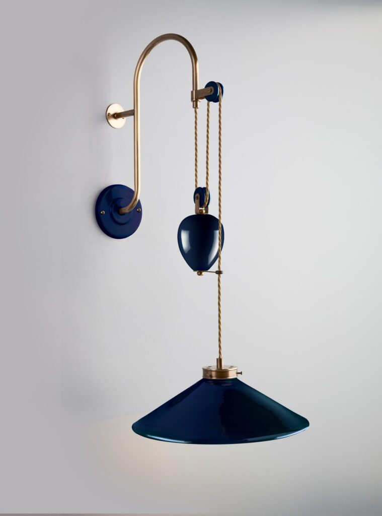 Lucia Rise And Fall Wall Light naval