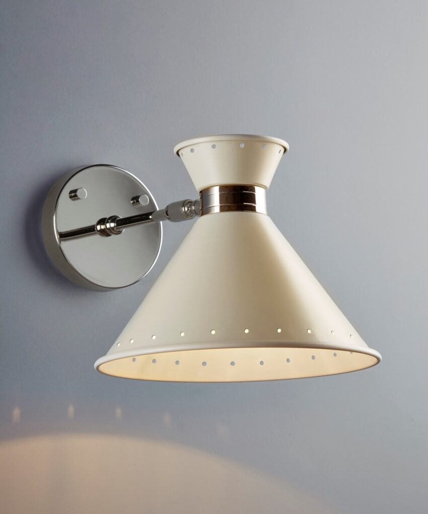 Tom Wall Light