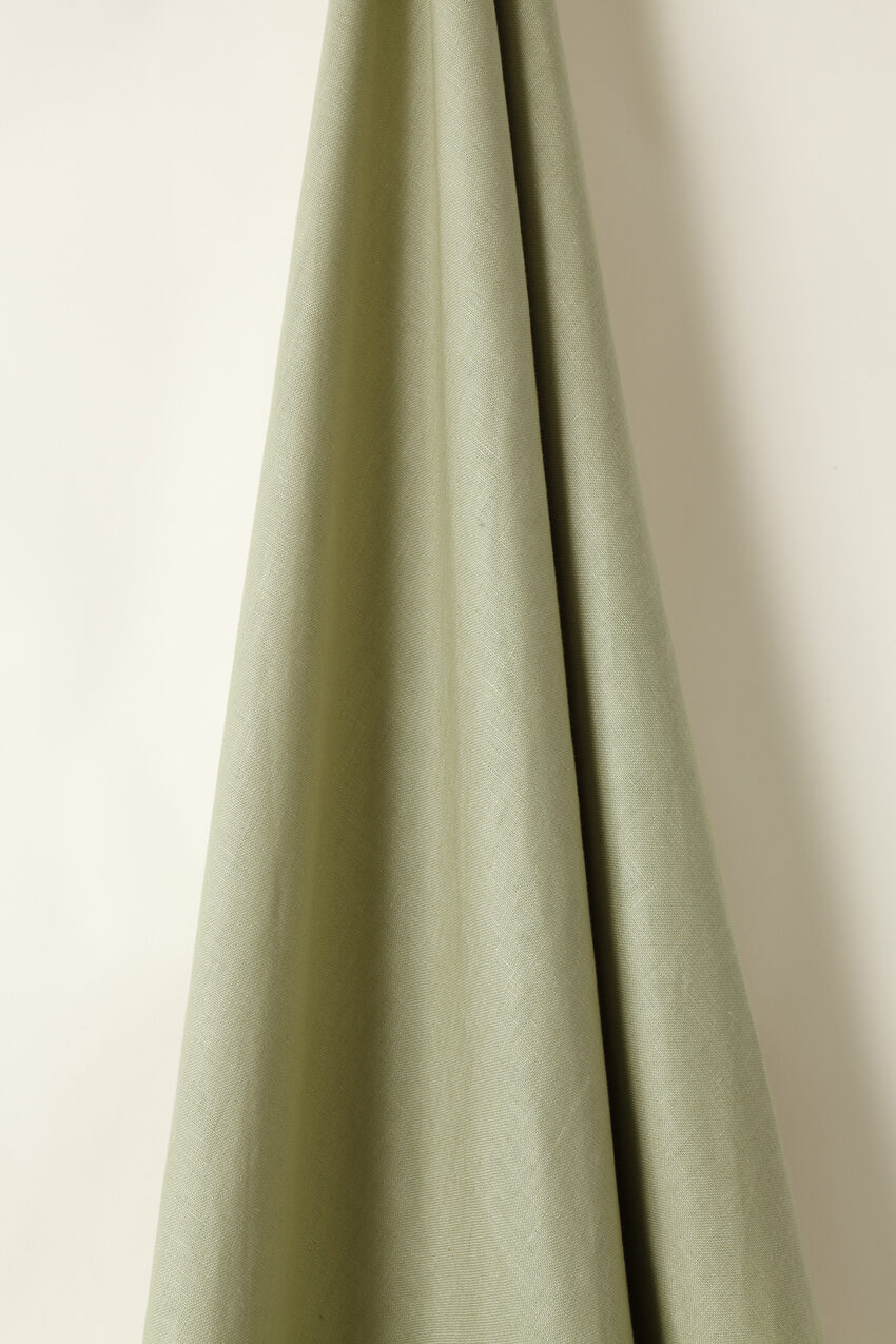 LIGHT WEIGHT LINEN IN FIR APPLE