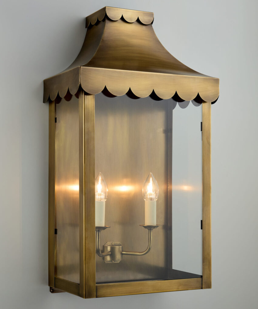 SCALLOP EDGE WALL LANTERN, LARGE