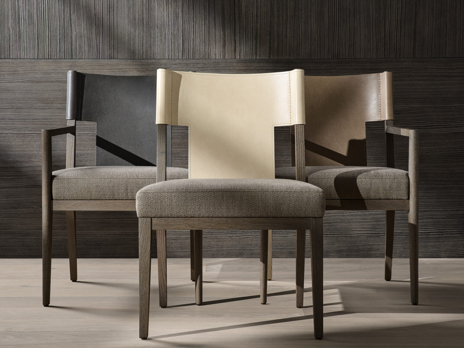 CIMON ARM CHAIR - R HUGHES