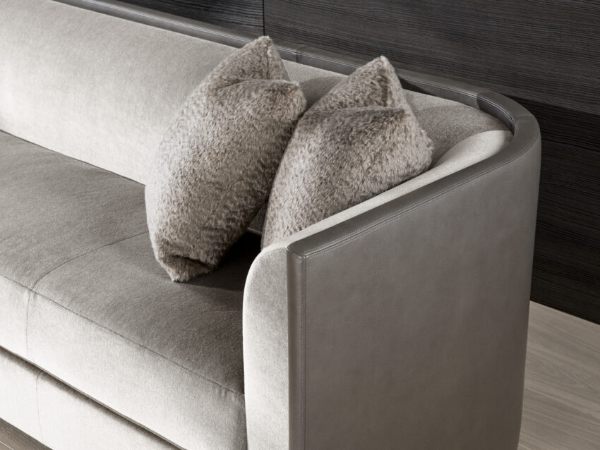COLOGNE SOFA