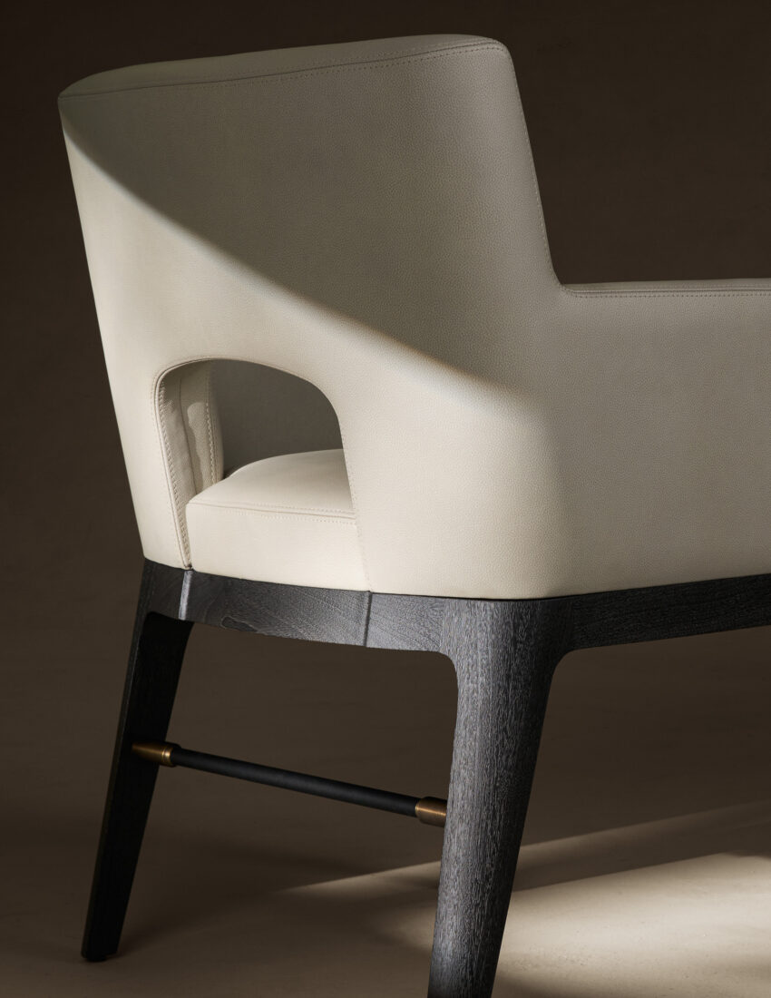 HINTON ARM CHAIR