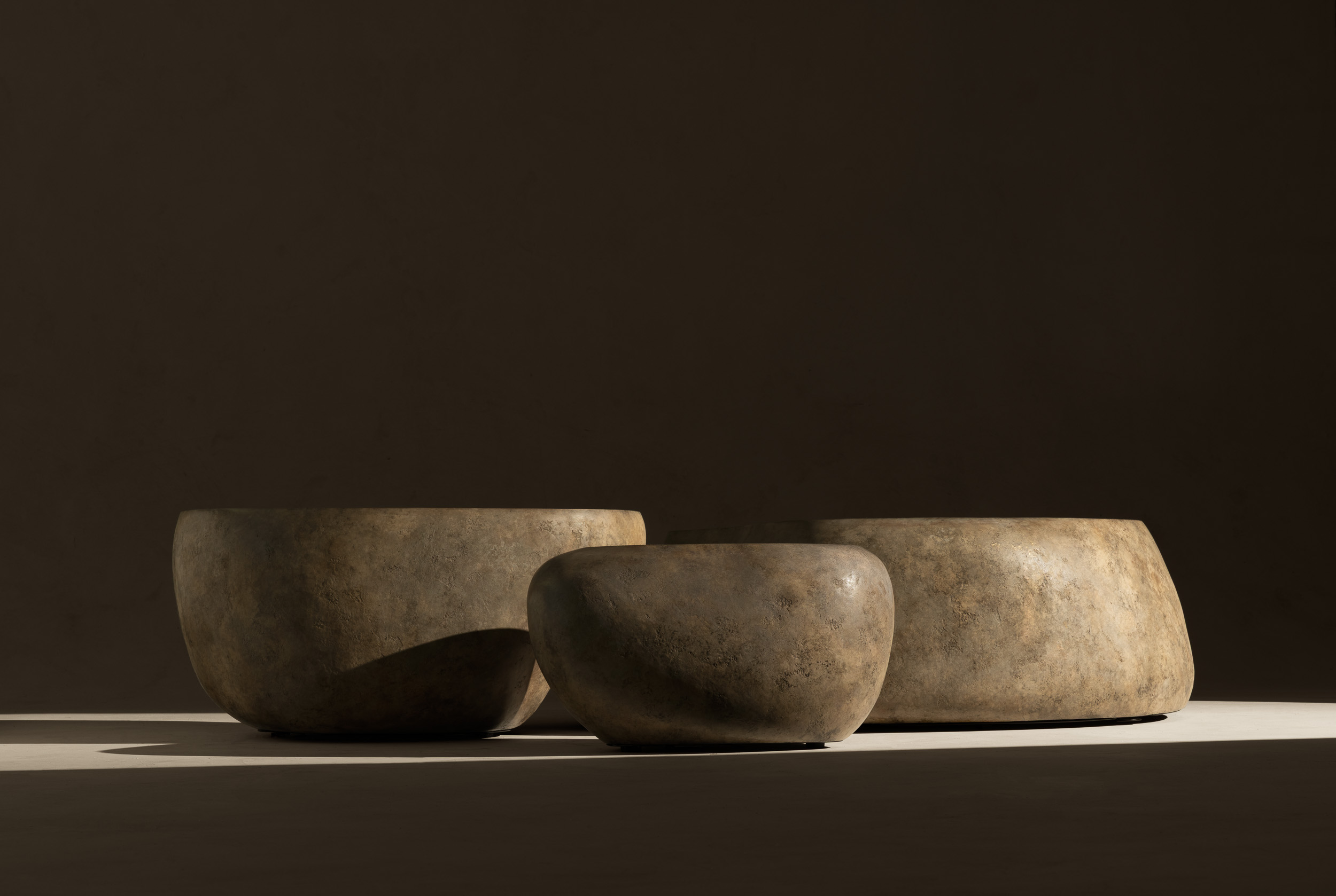 MERCER COCKTAIL TABLE