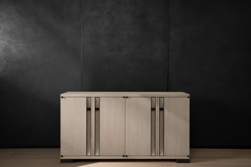 MANCHESTER CREDENZA