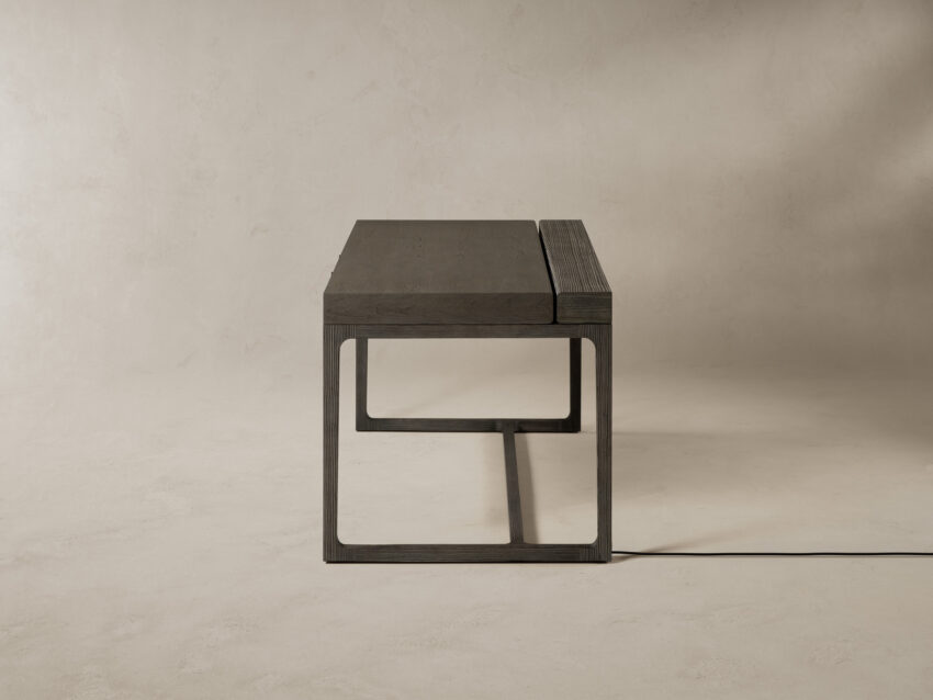 RANIER DESK