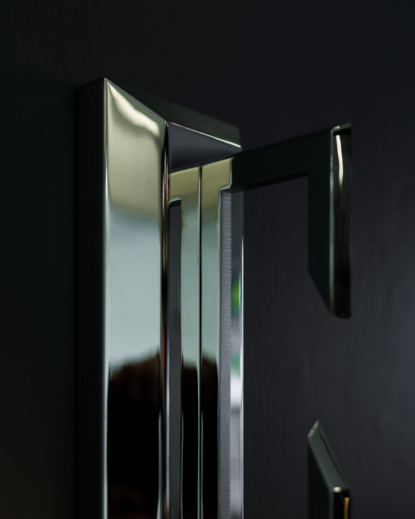 NEPENTHES SCONCE