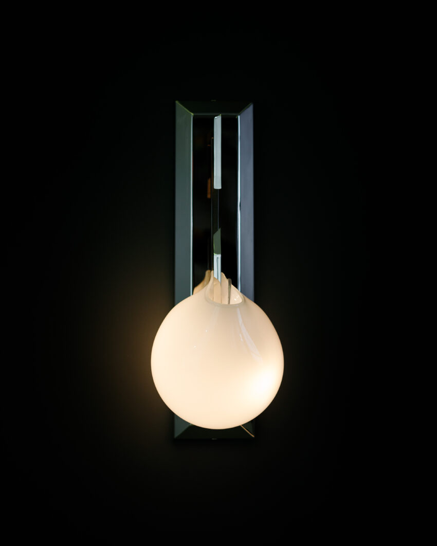 NEPENTHES SCONCE
