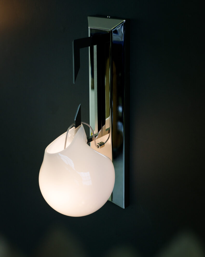 NEPENTHES SCONCE