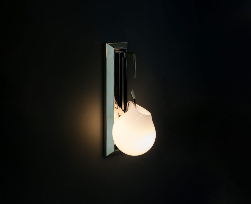 NEPENTHES SCONCE