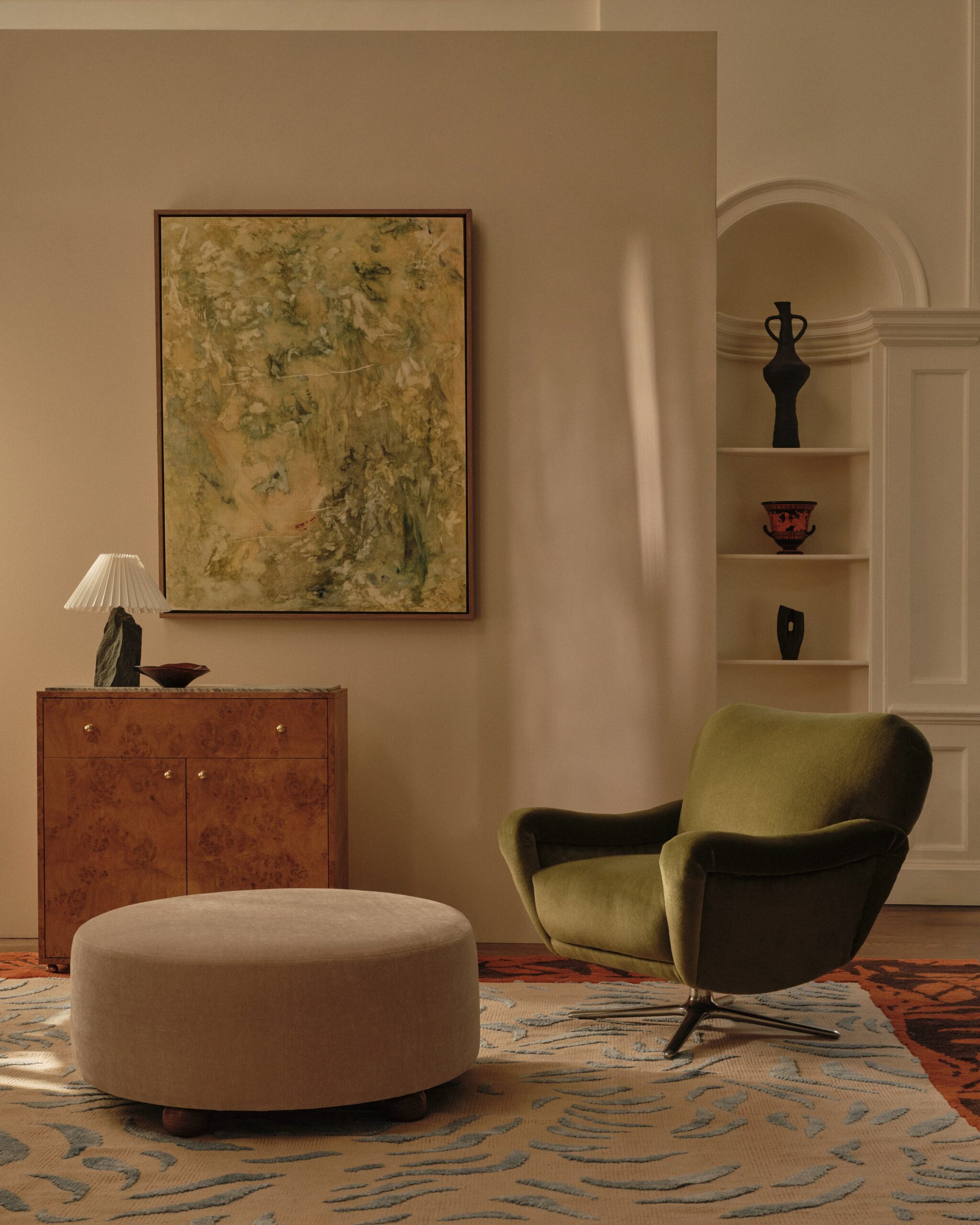 The Topi Swivel Chair