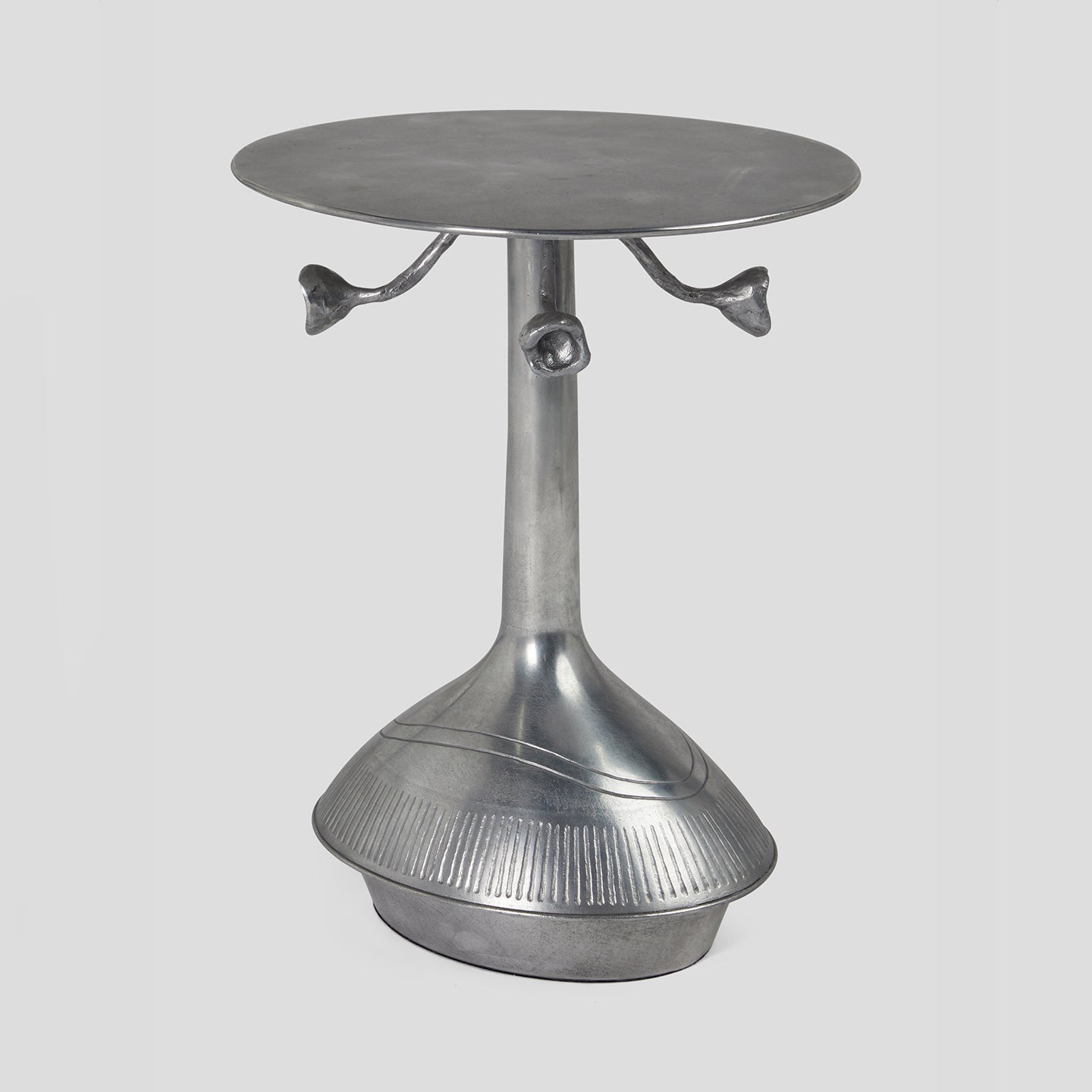 The Grace Table in Aluminium