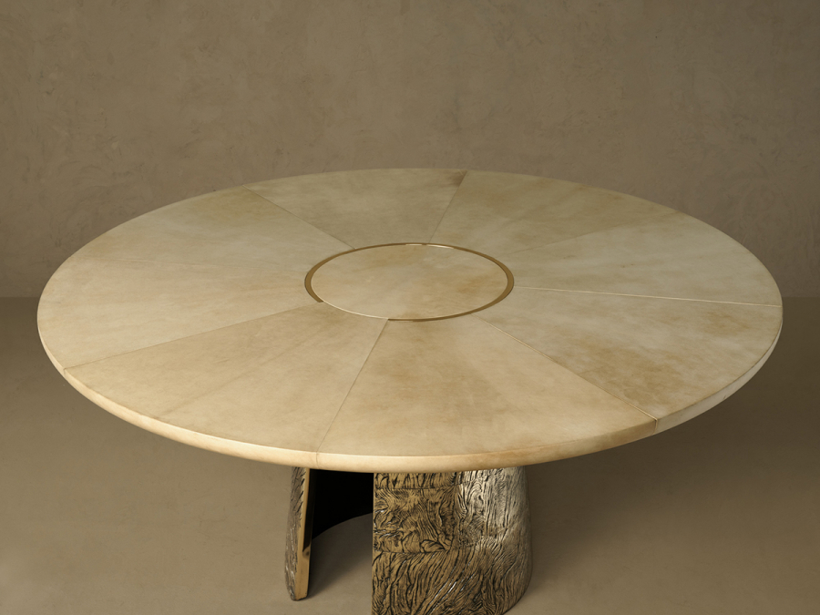 Pavé Dining Table
