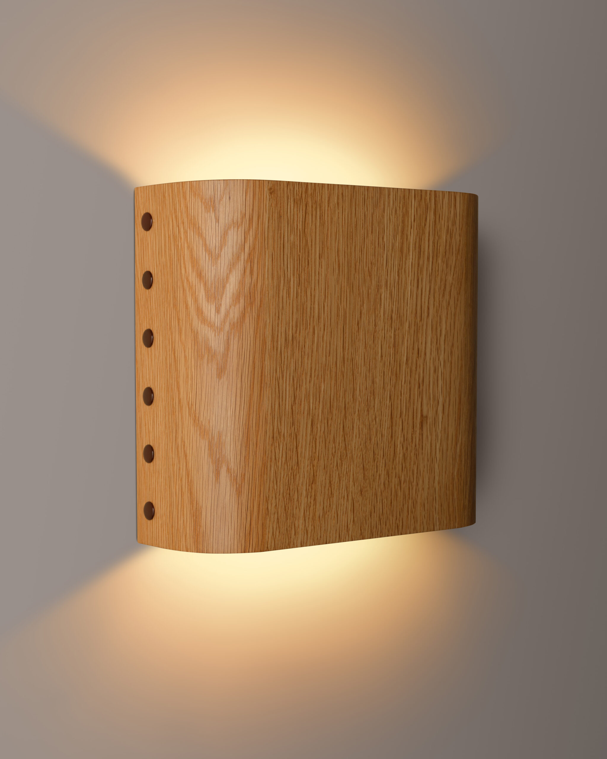 Stud Sconce - Curved 1
