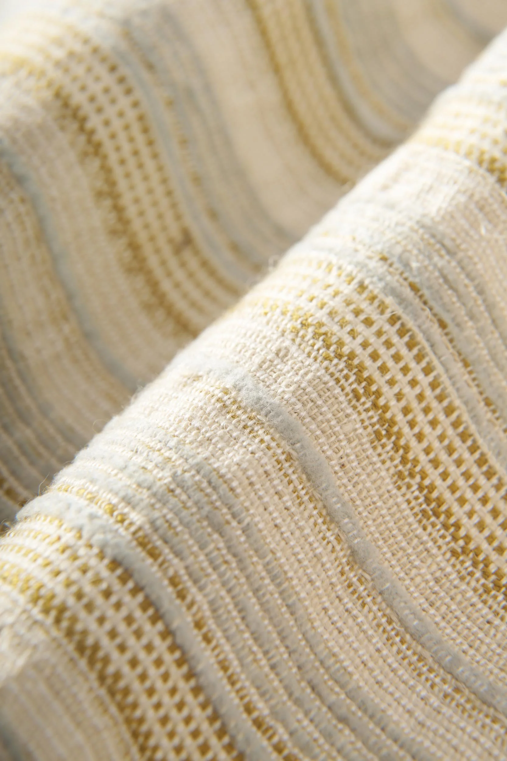ARTISANE STRIPE in Ivory/ Pulsino