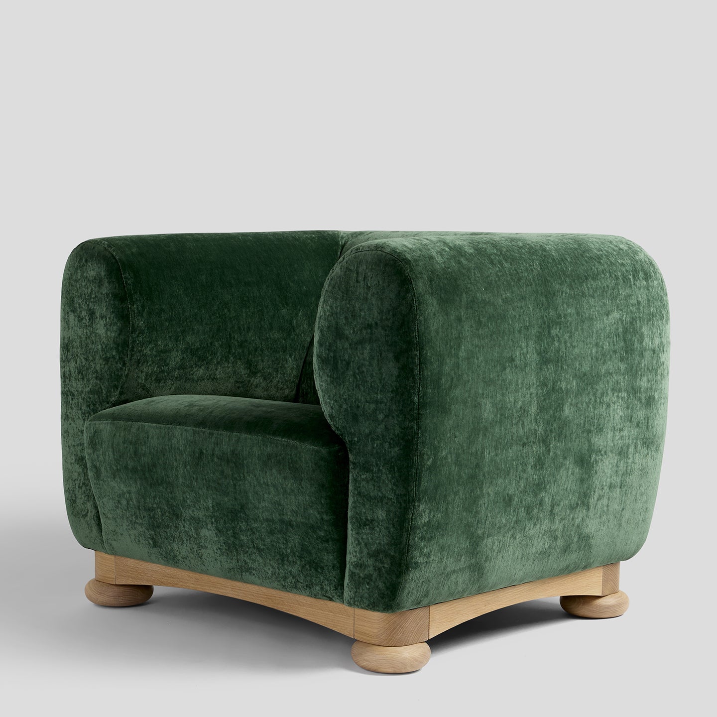 Ivo Armchair