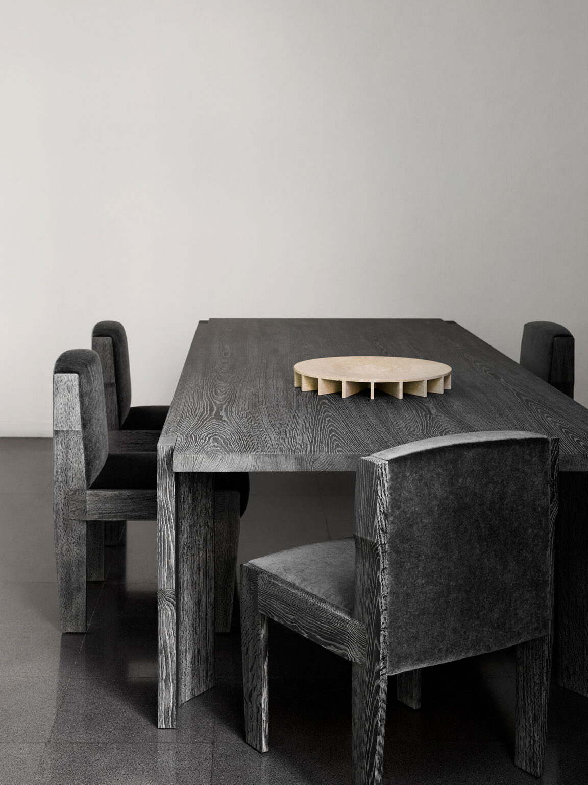 GIL DINING CHAIR