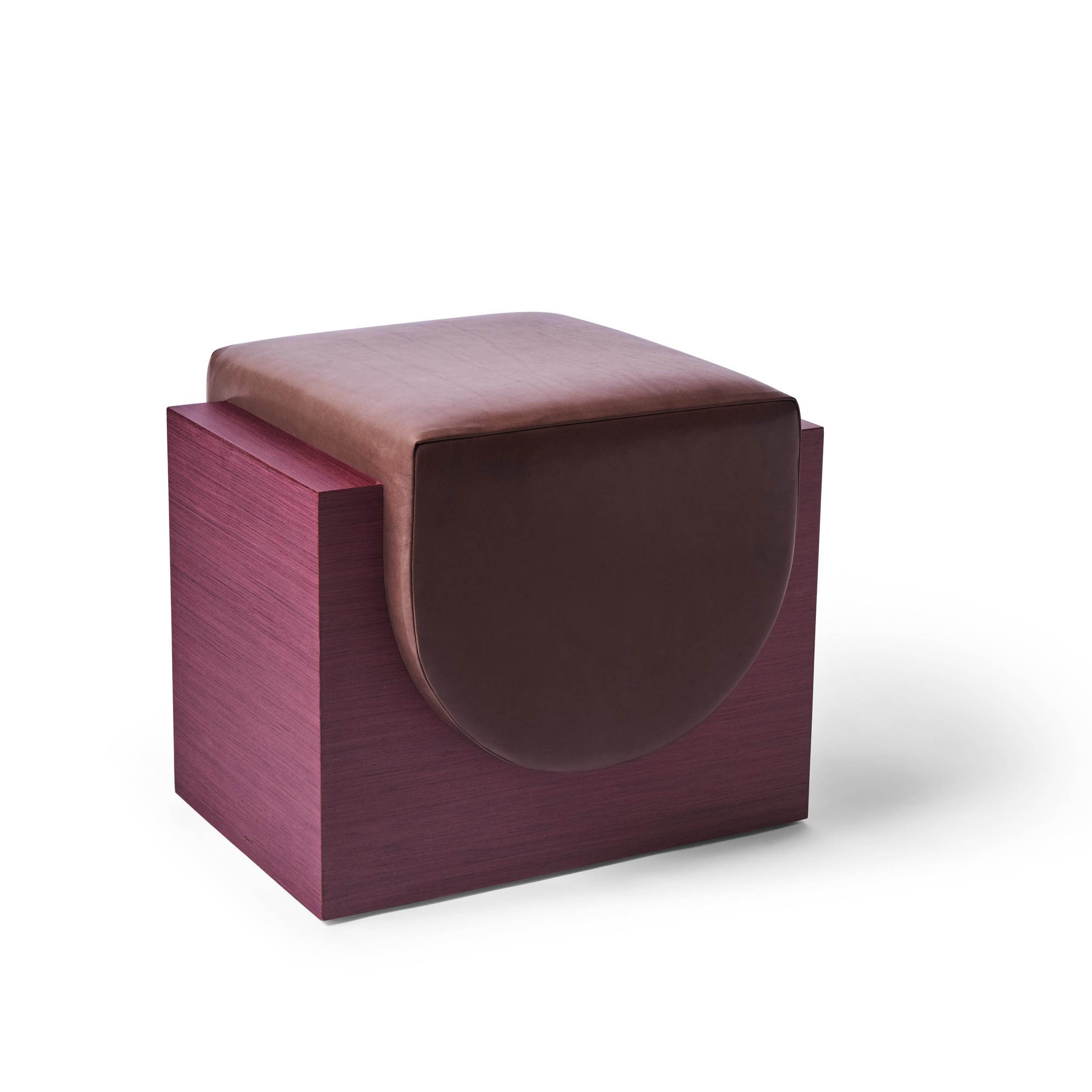 Passage Stool