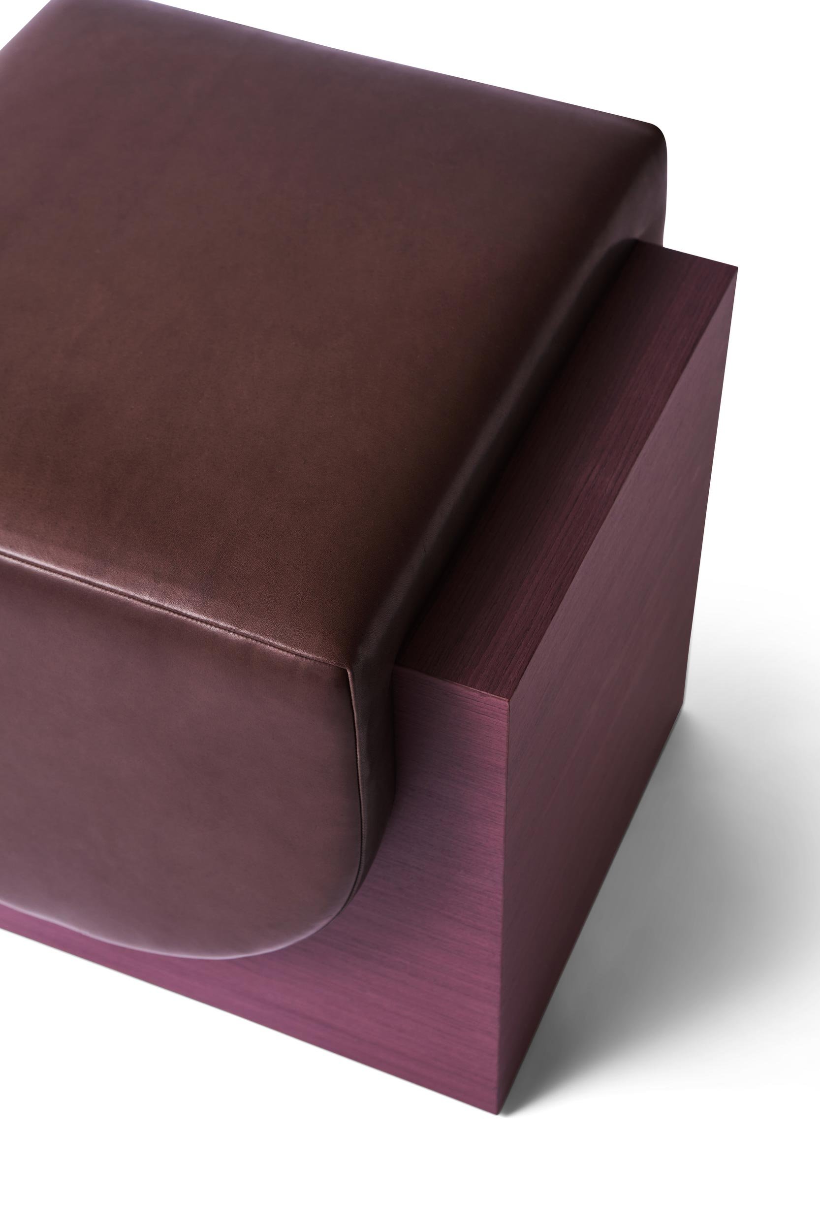 Passage Stool
