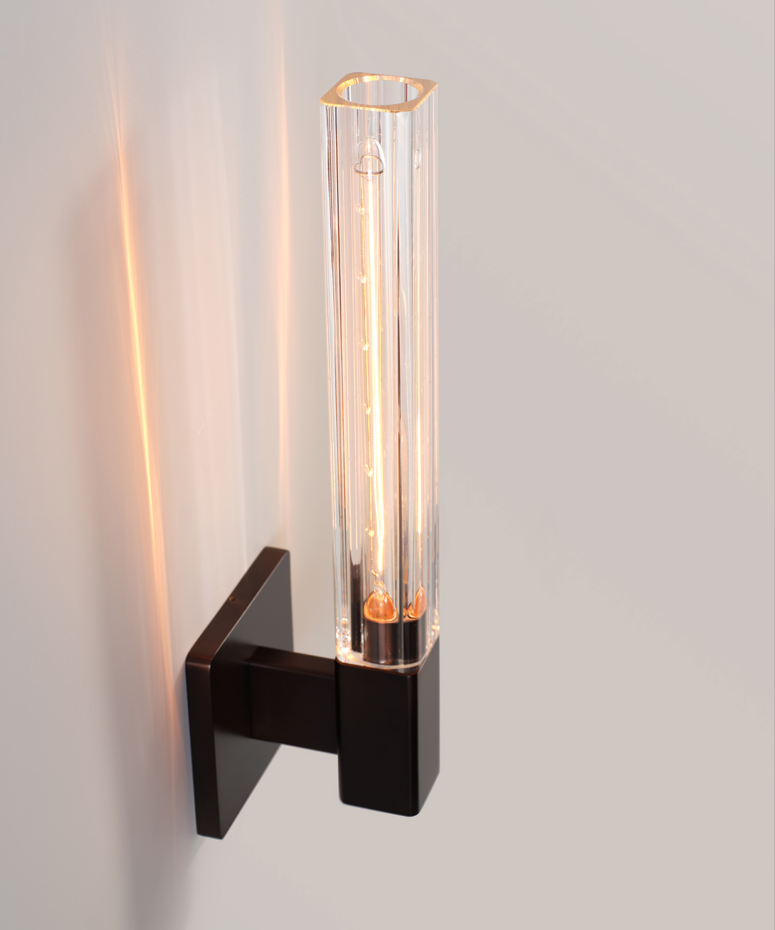 VESTRIS SCONCE