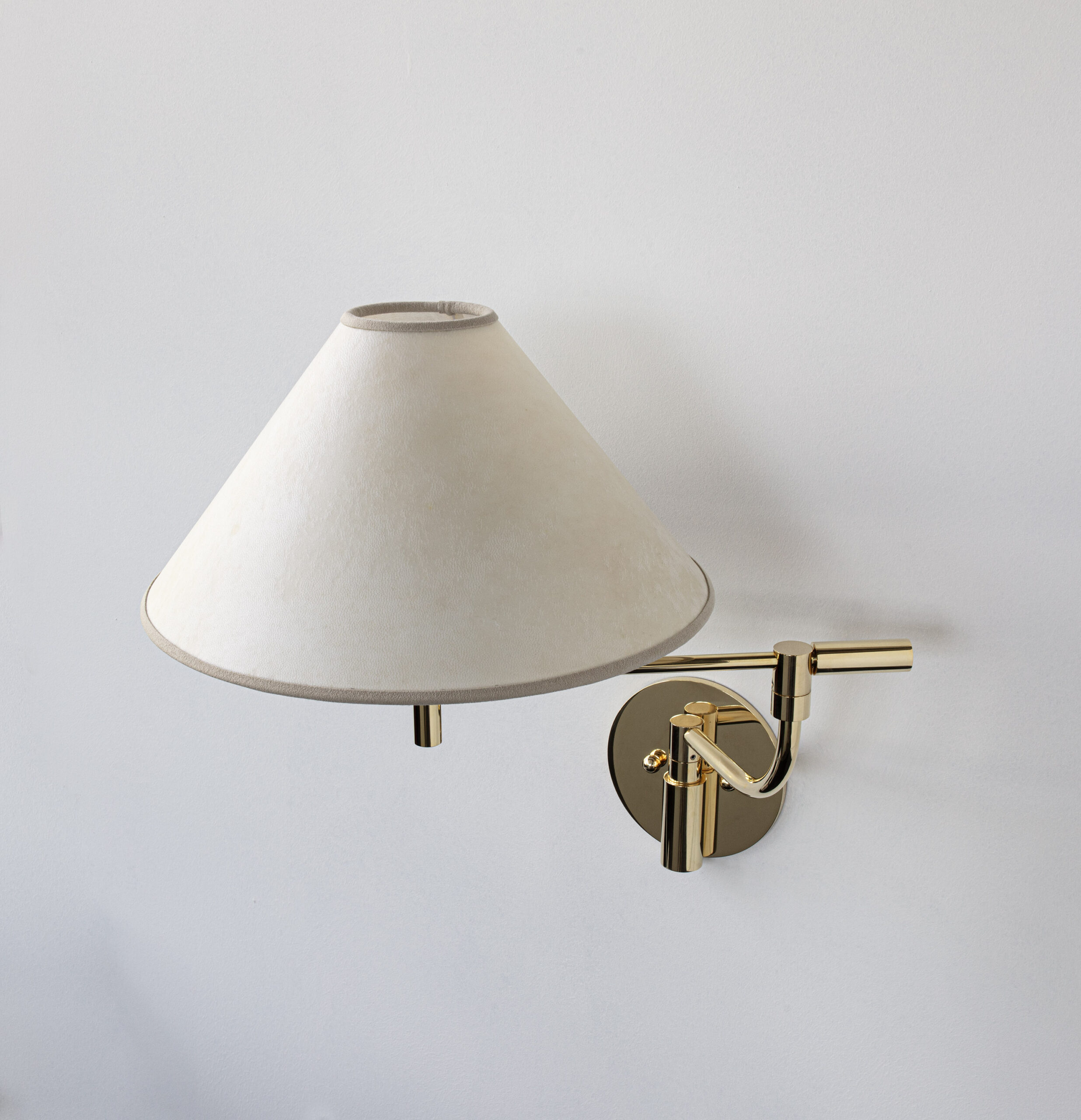 Series 01 Pivot Arm Sconce